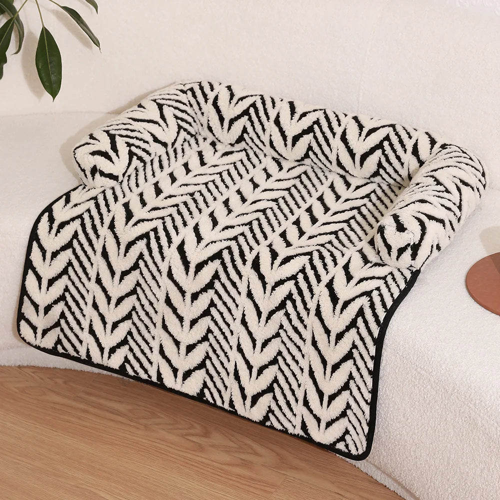 Plush Pet Sofa Protector Bed for Cats | Luxury Couch Cover