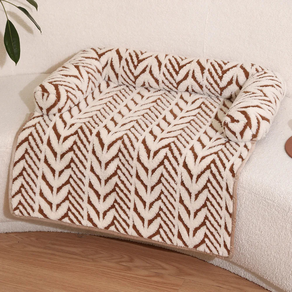 Plush Cat Sofa Protector – Soft Couch Cover Bed